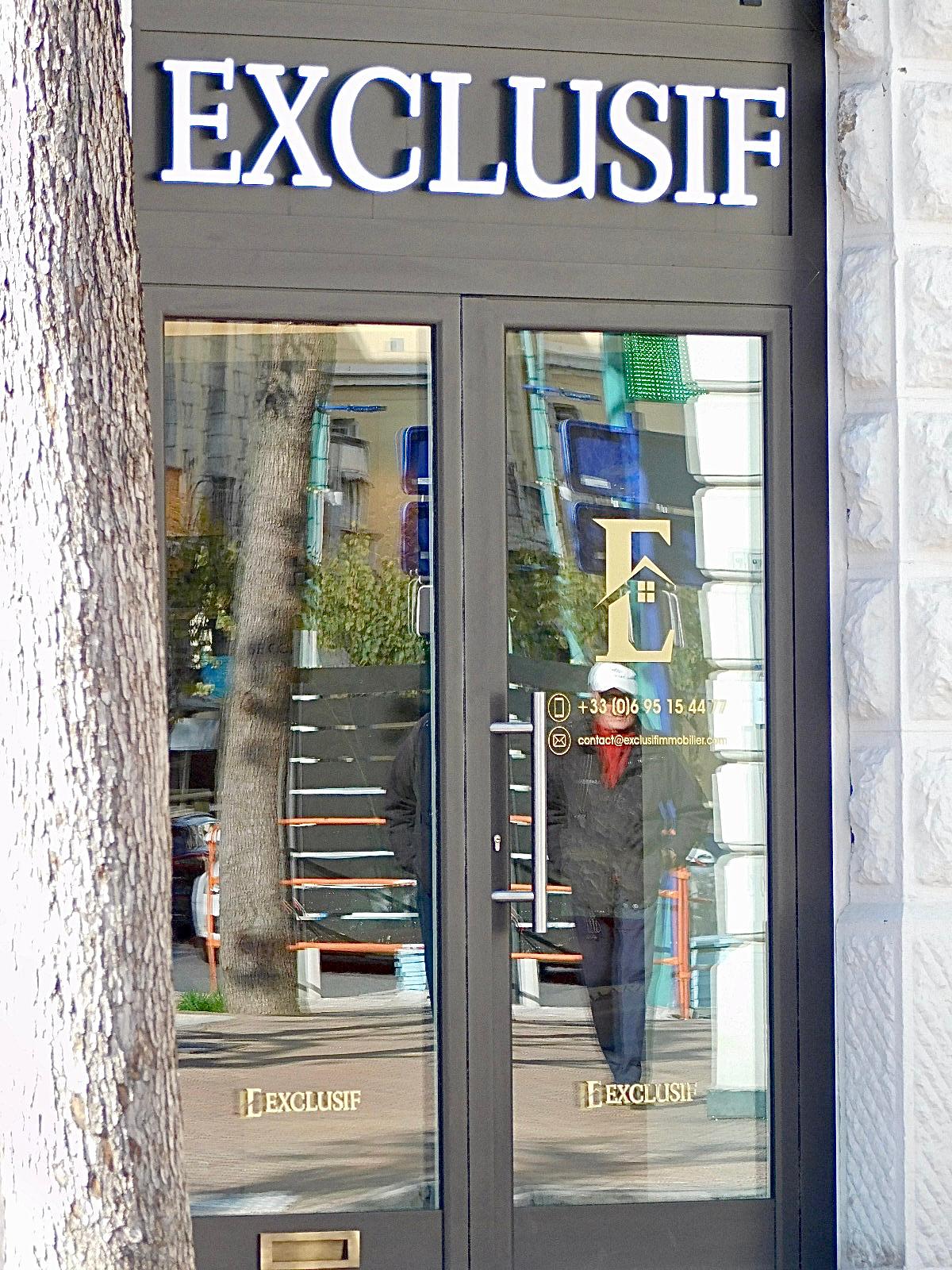 Couverture de la vidéo publicitaire Instagram Exclusif Menton